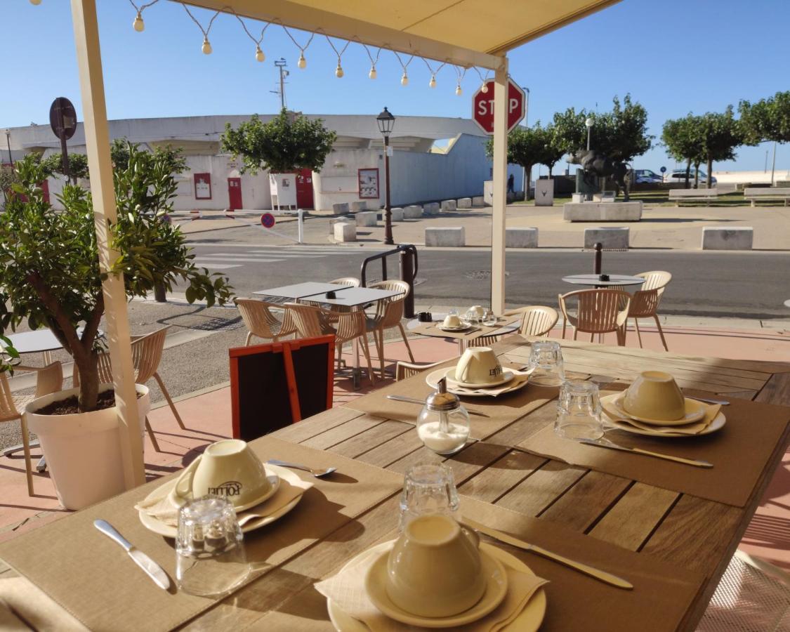 Abrivado Hotel Saintes-Maries-de-la-Mer Exterior photo